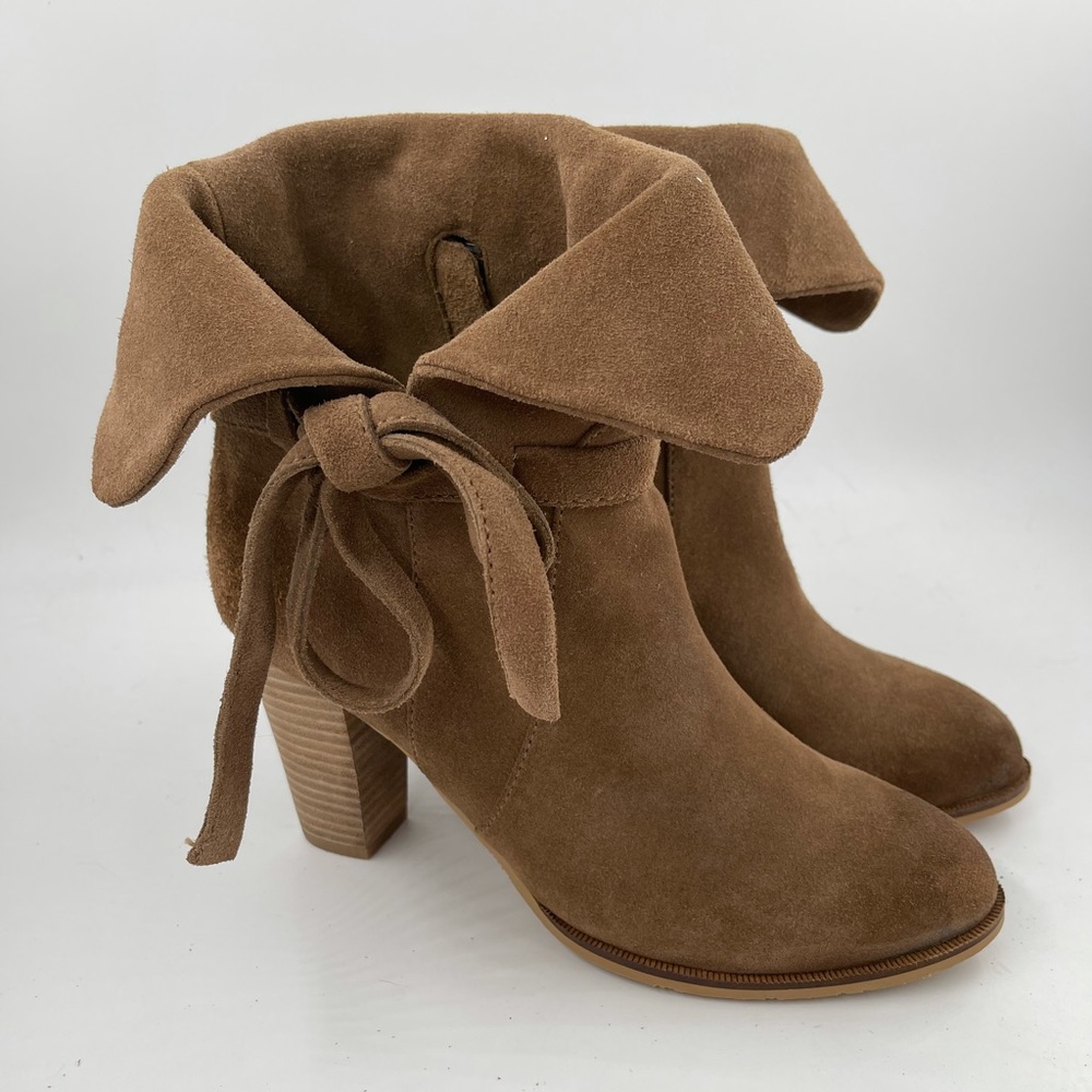NWT Antelope Tan Suede Tie Ankle Boots - Size 9 (US) | 41 (EUR)